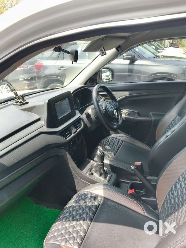 Maruti Suzuki Brezza 1.5 Lxi Smart Hybrid, 2023, Petrol