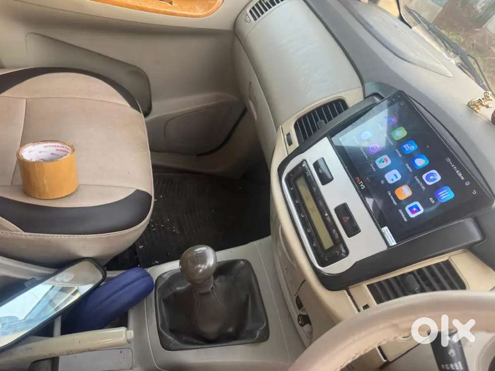 Toyota Innova 2010 Diesel 200000 Km Driven