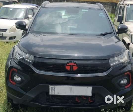 Tata Nexon 1.2 Revotron Xza Plus Luxs Red Dark Edition Amt, 2023, Pe..