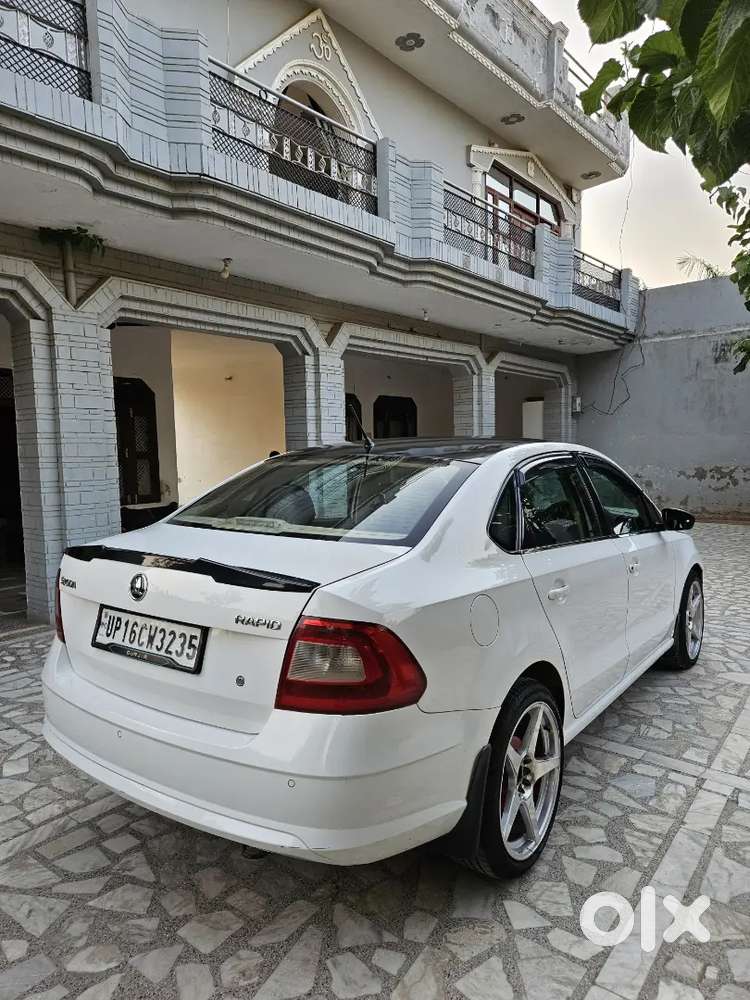 Skoda Rapid Tsi 2021