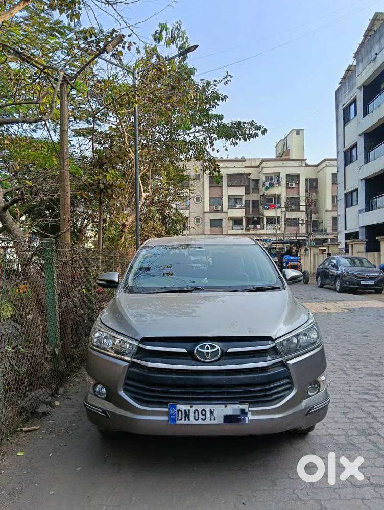 Toyota Innova Crysta 2.4 G Mt, 2017, Diesel
