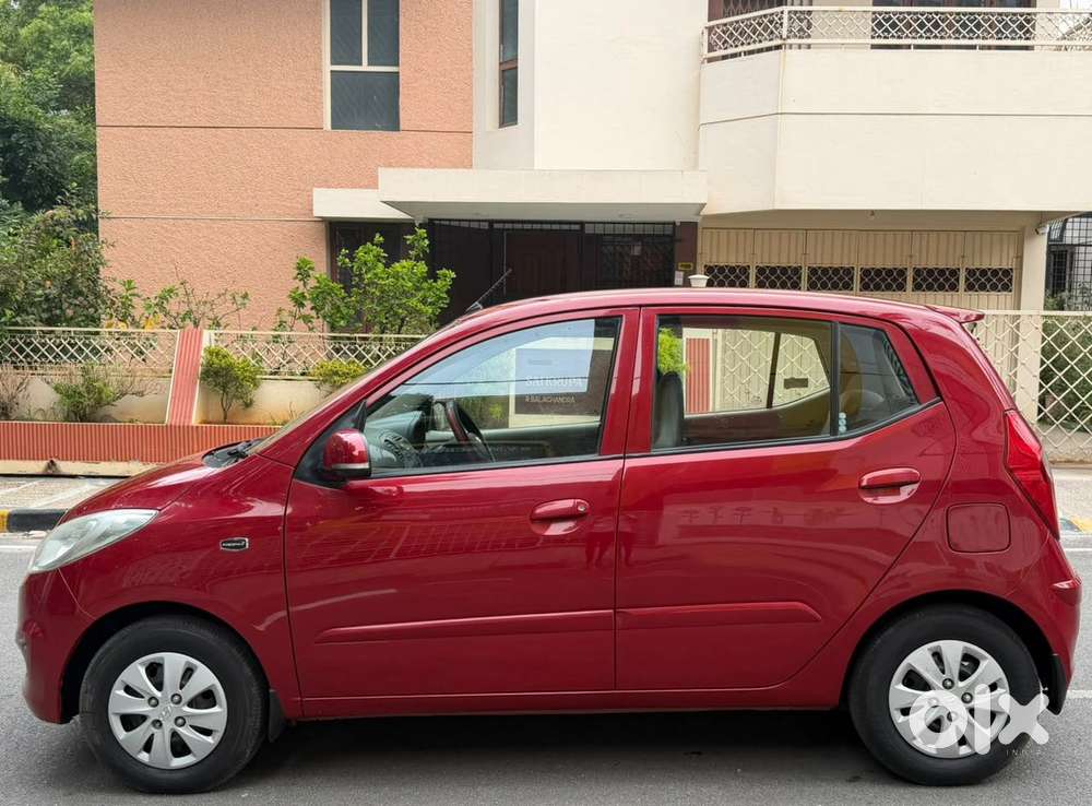 Hyundai I10 Sportz At, 2012, Petrol