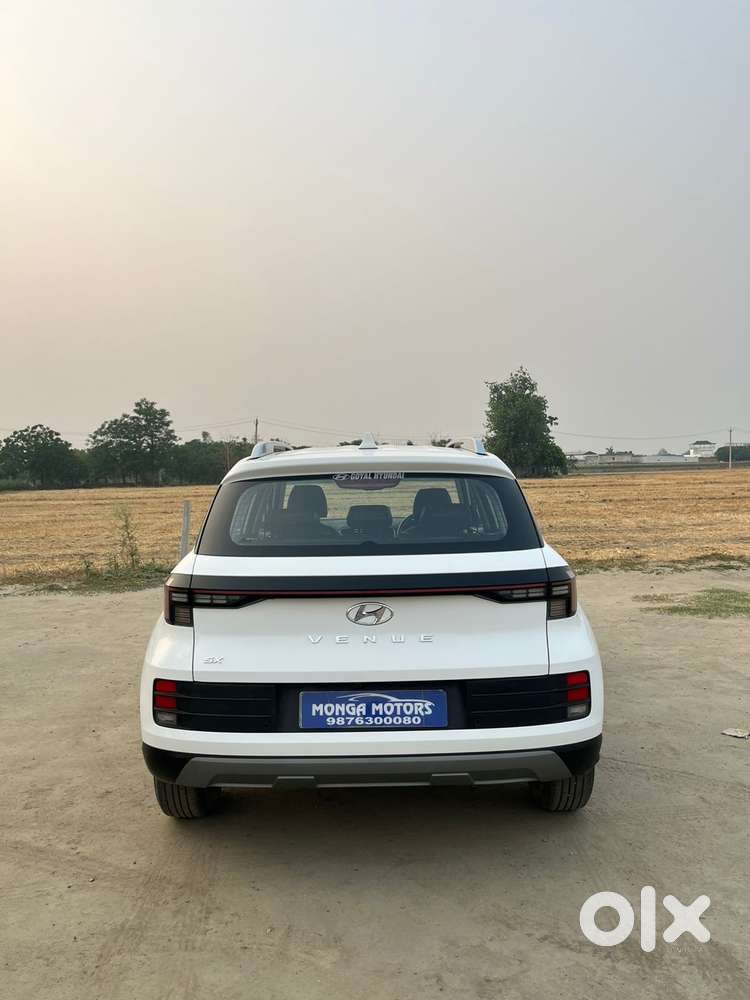 Hyundai Venue Sx, 2024, Petrol