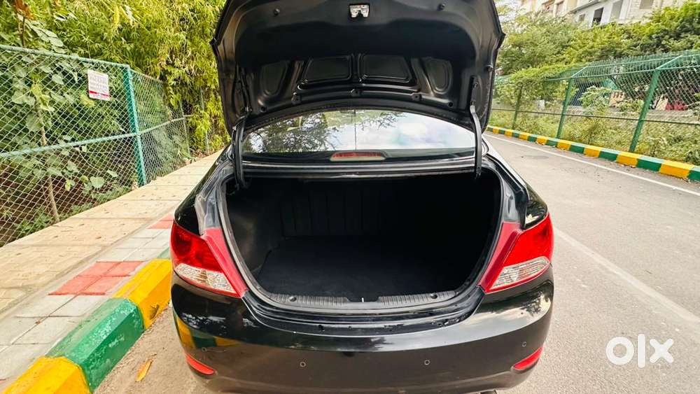 Hyundai Verna Vtvt 1.6 Sx, 2013, Petrol