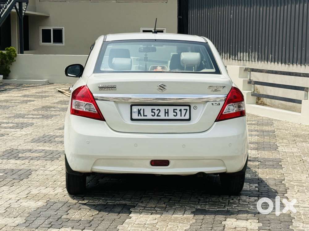 Maruti Suzuki Swift Dzire Vxi Optional, 2014, Petrol