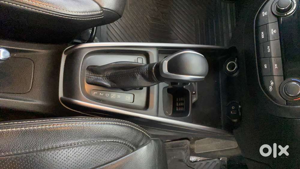 Maruti Suzuki Xl6 Alpha At, 2019, Petrol