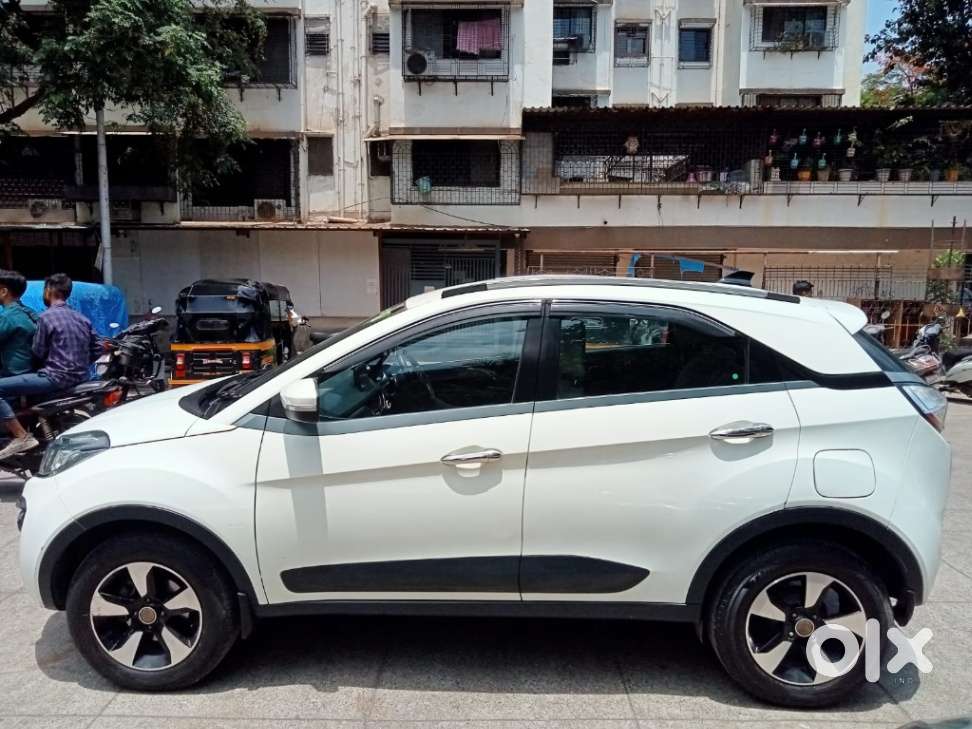 Tata Nexon 1.2 Revotron Xza Plus, 2018, Petrol