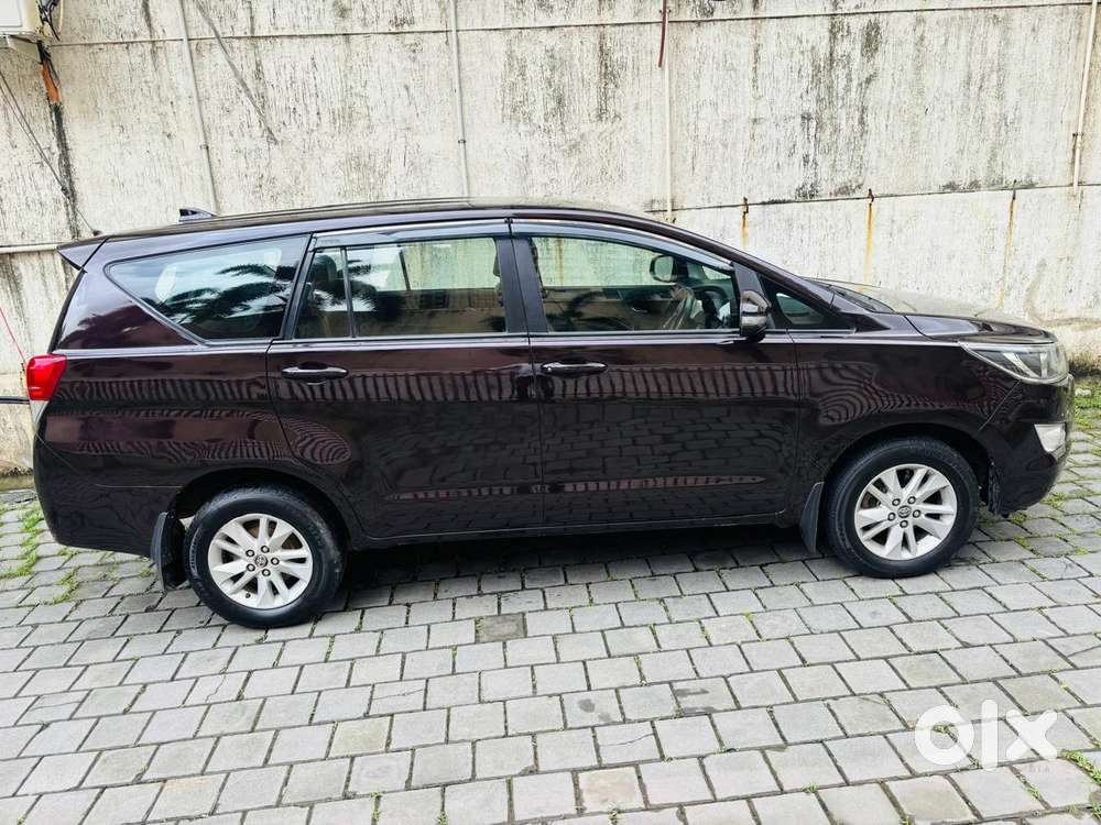 Toyota Innova Crysta 2.4 Gx Mt 8s, 2018, Diesel