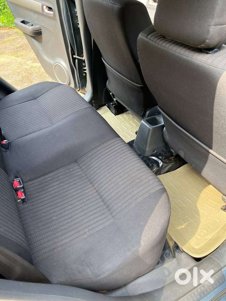 Maruti Suzuki Swift Petrol 2006
