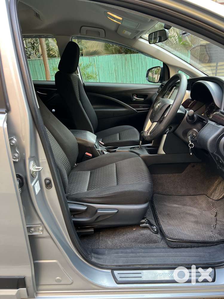 Toyota Innova Crysta [2020-ongoing] 2.4 Gx 7 Str, 2022, Diesel