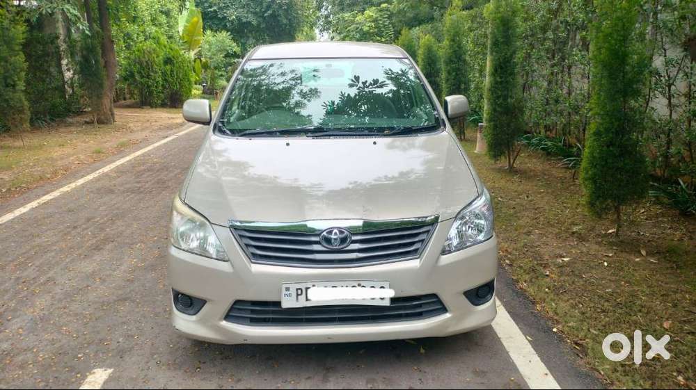 Toyota Innova 2012 Diesel