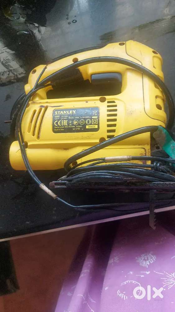 Stanley S J60  600 W jigsaw cutter machine for sale