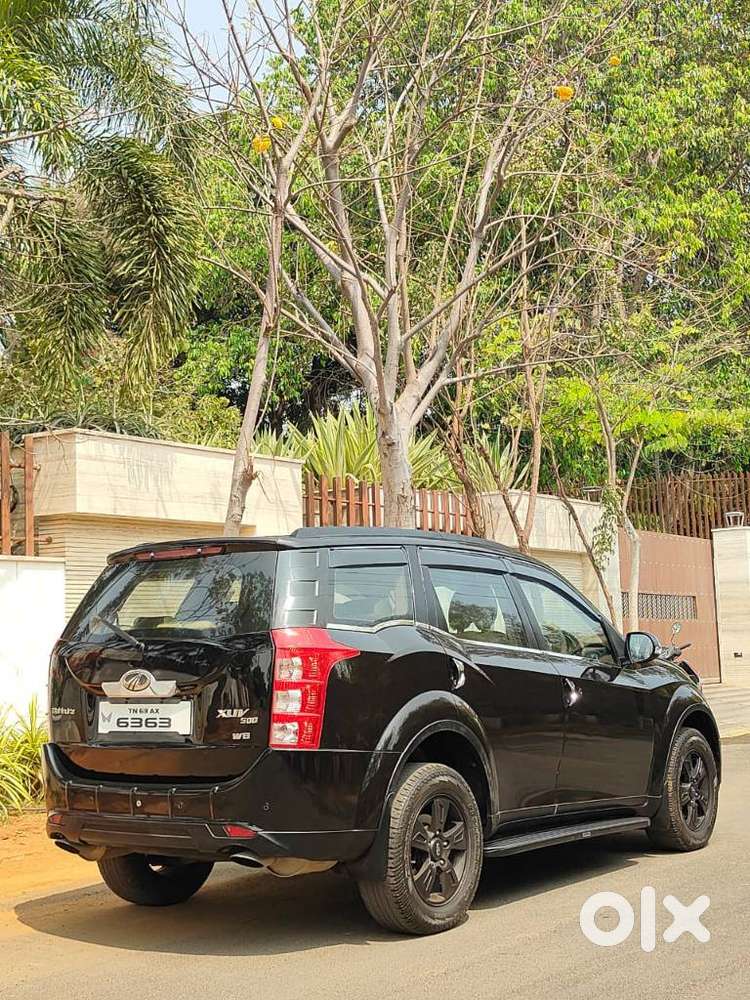 Mahindra Xuv500 W8, 2013