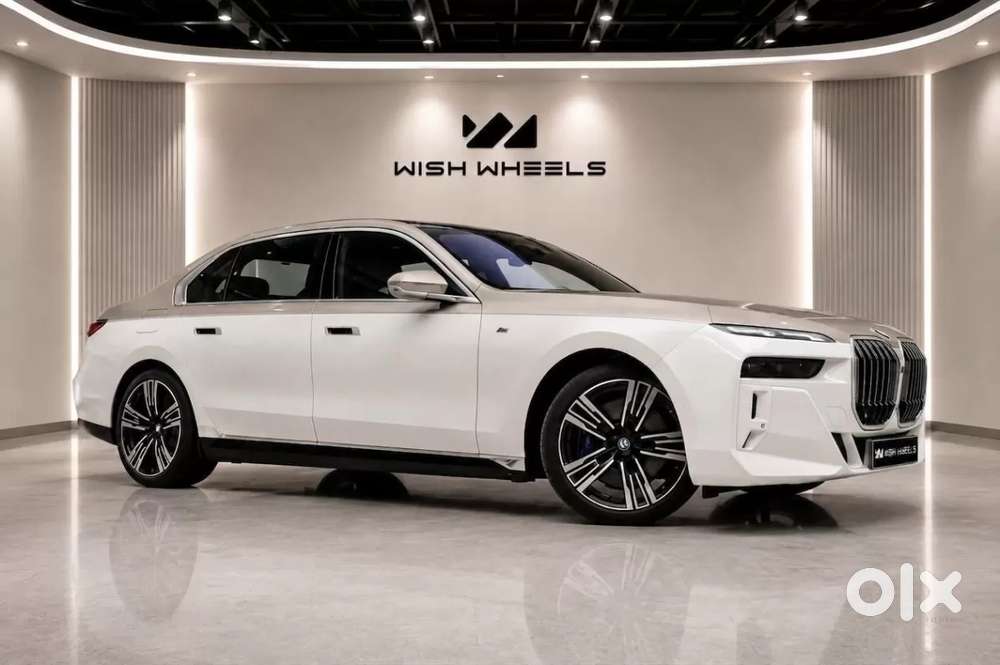 Bmw I7, 2025, Electric