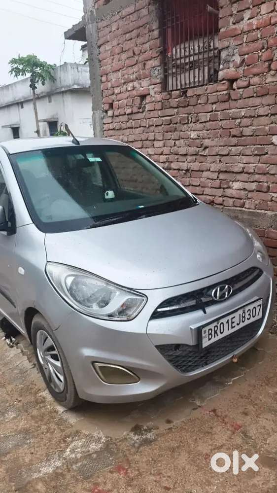 Hyundai I10 Sportz 2012