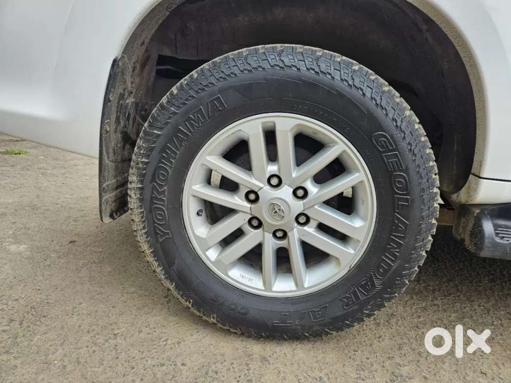 Toyota Fortuner 4x2 At, 2014, Diesel