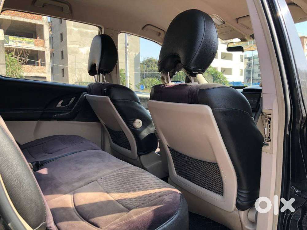 Mahindra Xuv500 W6 At, 2016, Diesel