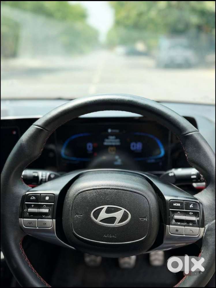 Hyundai Verna 1.5 Sx (o) Turbo Petrol Mt, 2023, Petrol