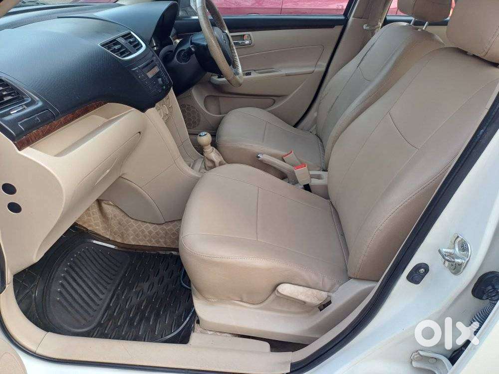 Maruti Suzuki Swift Dzire 1.2 Vxi Bsiv, 2013, Petrol