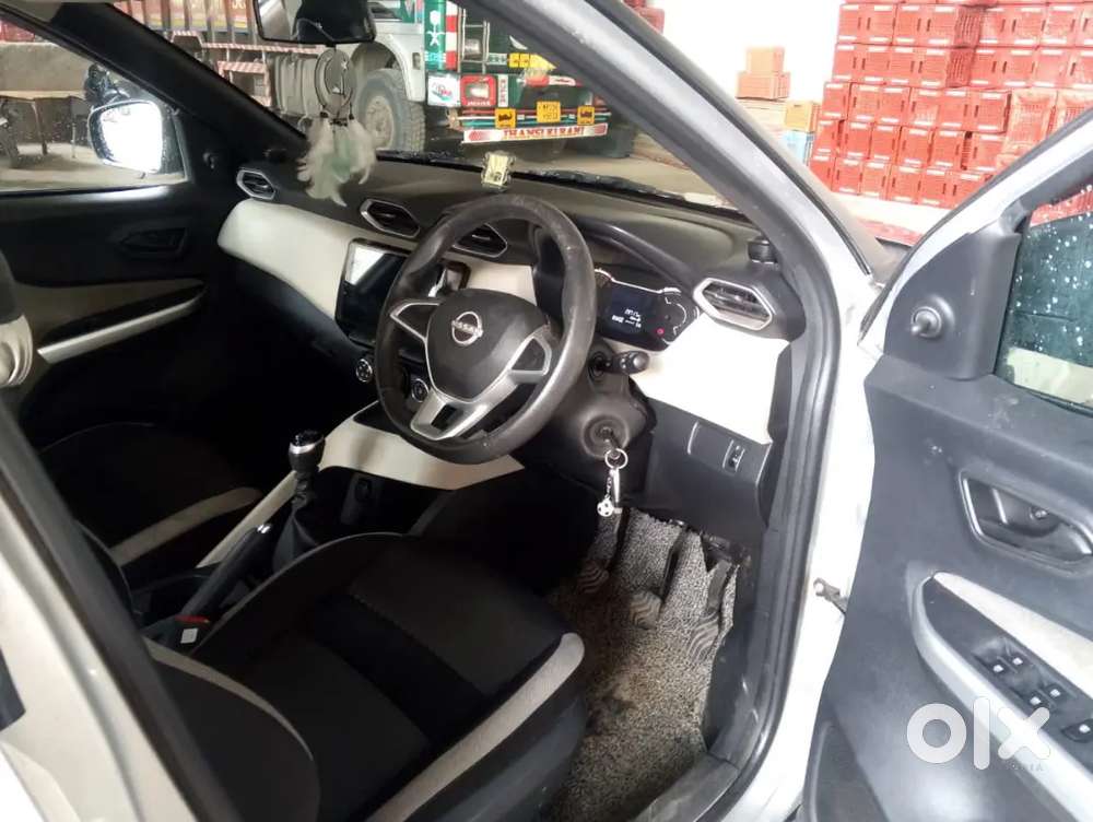 Well Maintain Car Ladies Hand Car