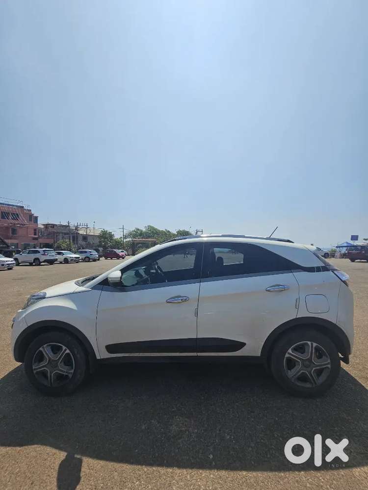 Tata Nexon 2018 Petrol Well Maintained
