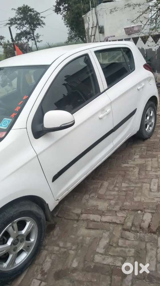 White Colour Good Condition