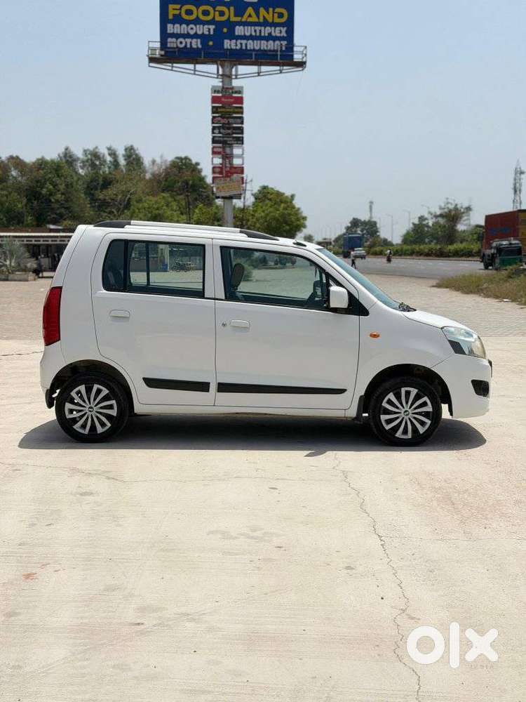 Maruti Suzuki Wagon R Vxi, 2014, Petrol