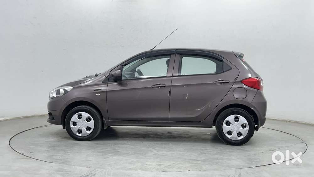 Tata Tiago 1.2 Revotron Xt, 2018, Petrol
