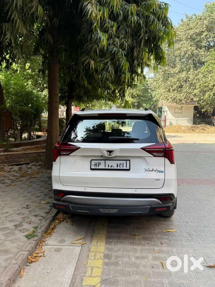 Mahindra Xuv700 Petrol Well Maintained
