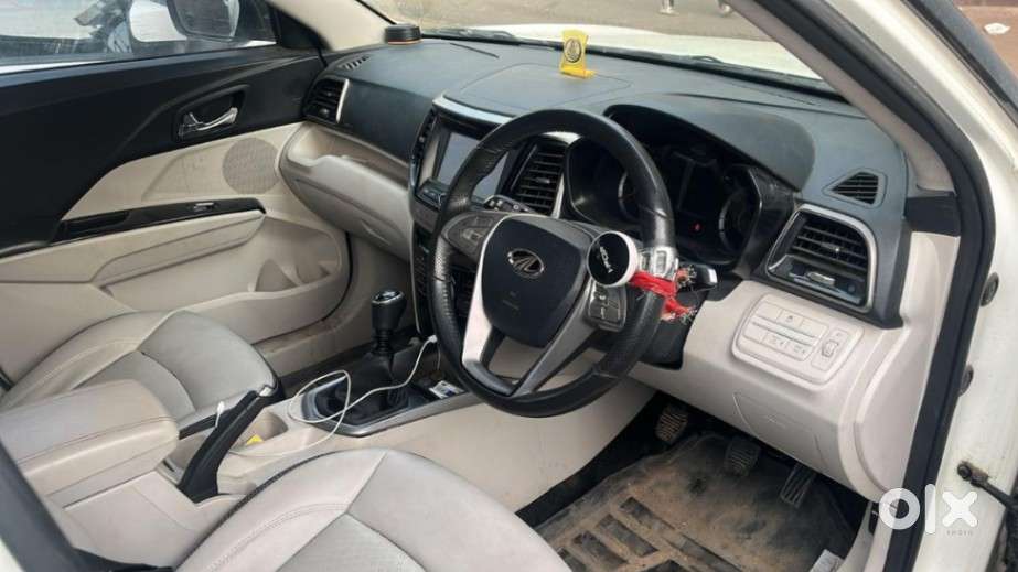 Mahindra Xuv300 W8 Option, 2022, Petrol