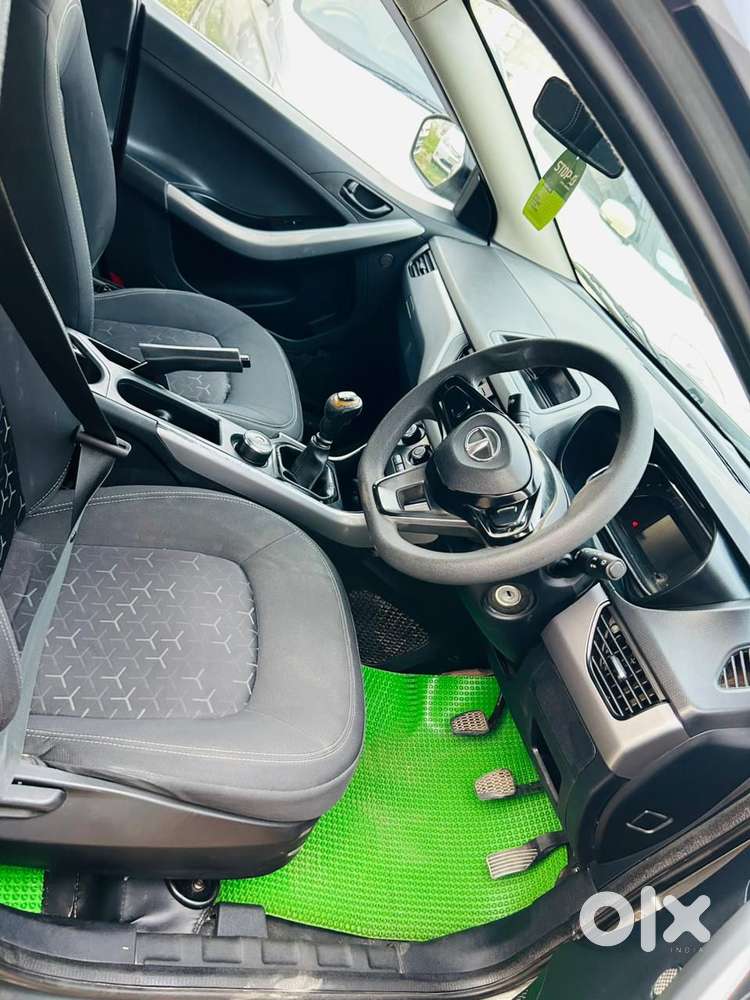 Tata Nexon 1.5 Revotorq Xm (s), 2021, Diesel