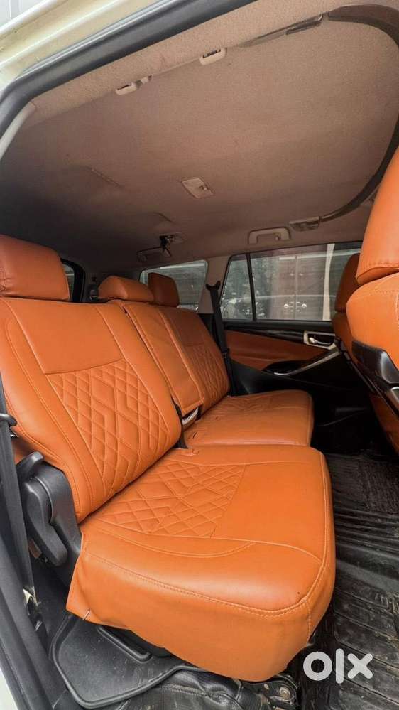 Toyota Innova Crysta