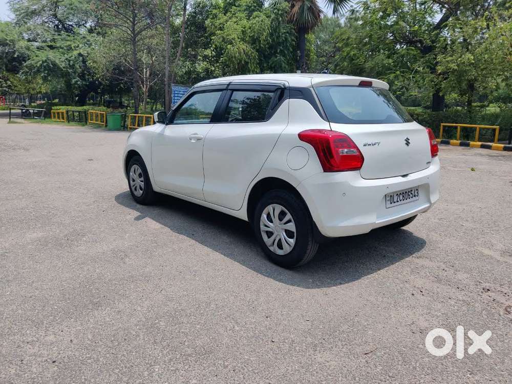 Maruti Suzuki Swift Vxi Ags, 2022, Petrol