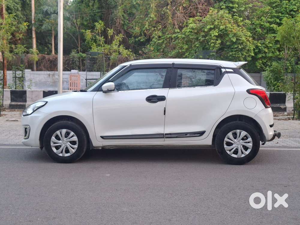 Maruti Suzuki Swift Vvt Vxi, 2021, Petrol