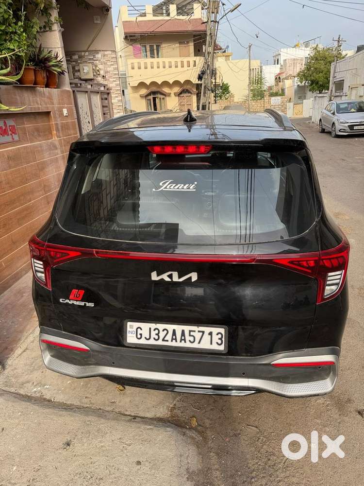 Kia Carens Petrol 2024
