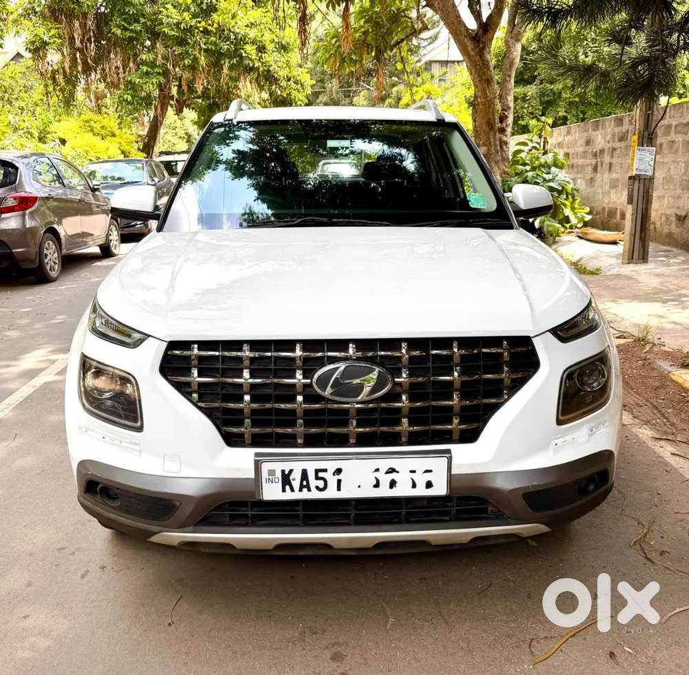 Hyundai Venue Automatic Turbo 2019
