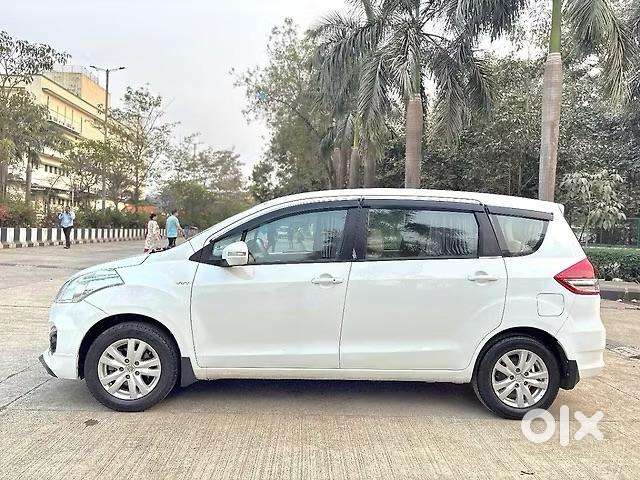 Maruti Suzuki Ertiga Zxi Plus Shvs, 2017, Petrol