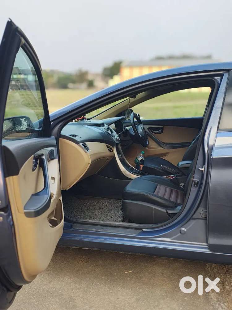 Hyundai Elantra 1.6 Diesel 2014 Model Premium Sedan