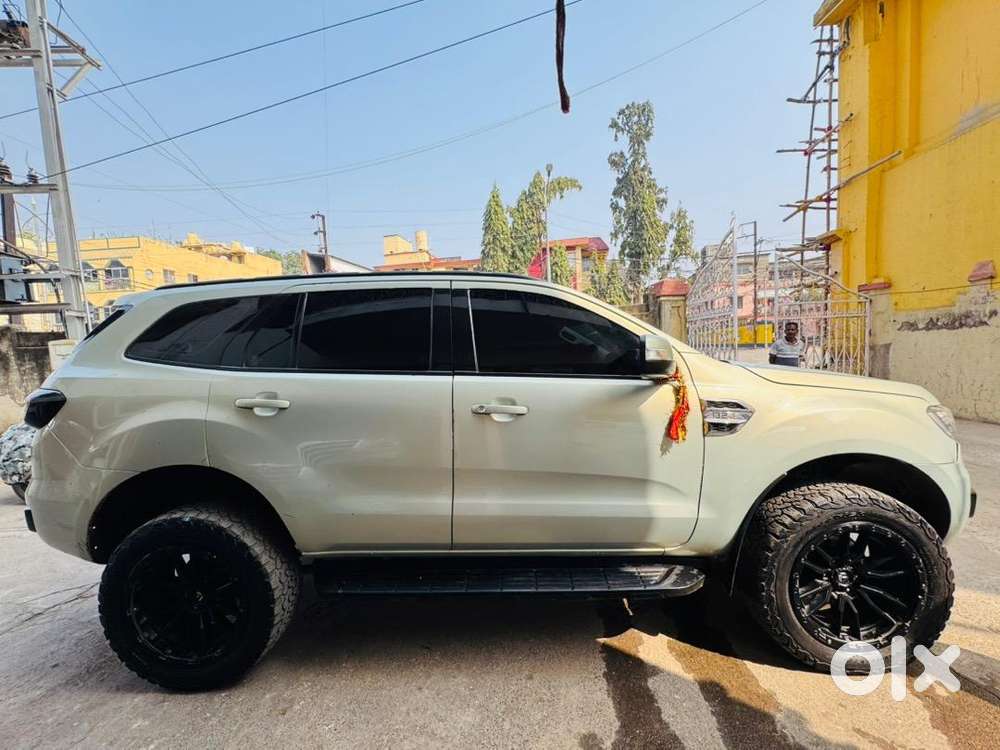 Ford Endeavour 2017 Diesel Well Maintained