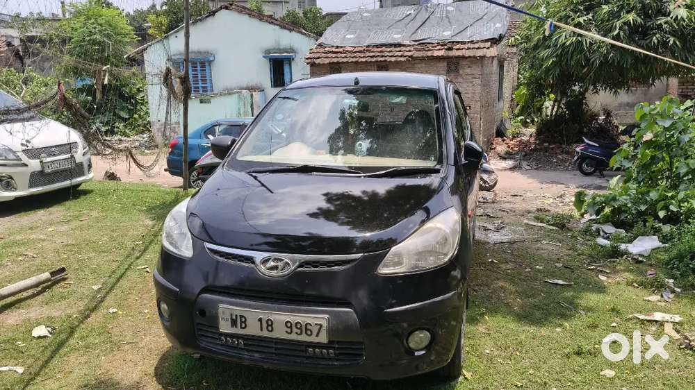 Hyundai I 10 Sportz Top Model With Lcd Touchscreen Display Tax 2029dec