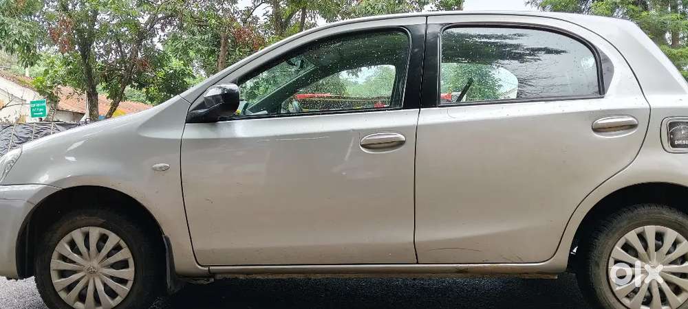 Toyota Etios Liva 2013 Variant