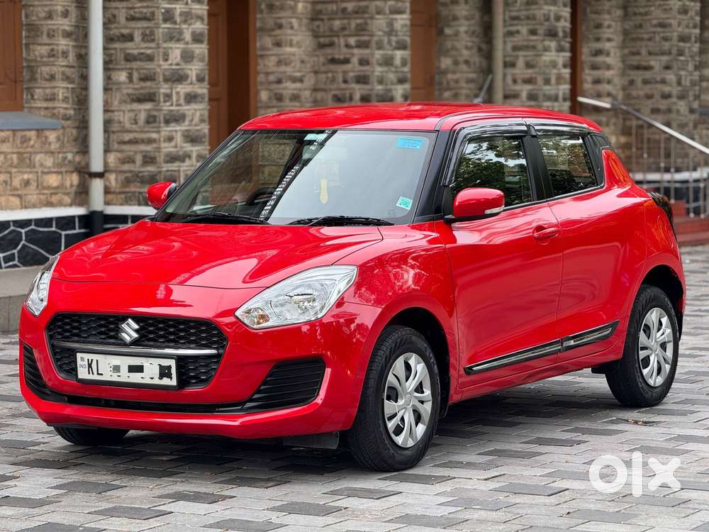 Maruti Suzuki Swift Vxi Optional, 2023, Petrol