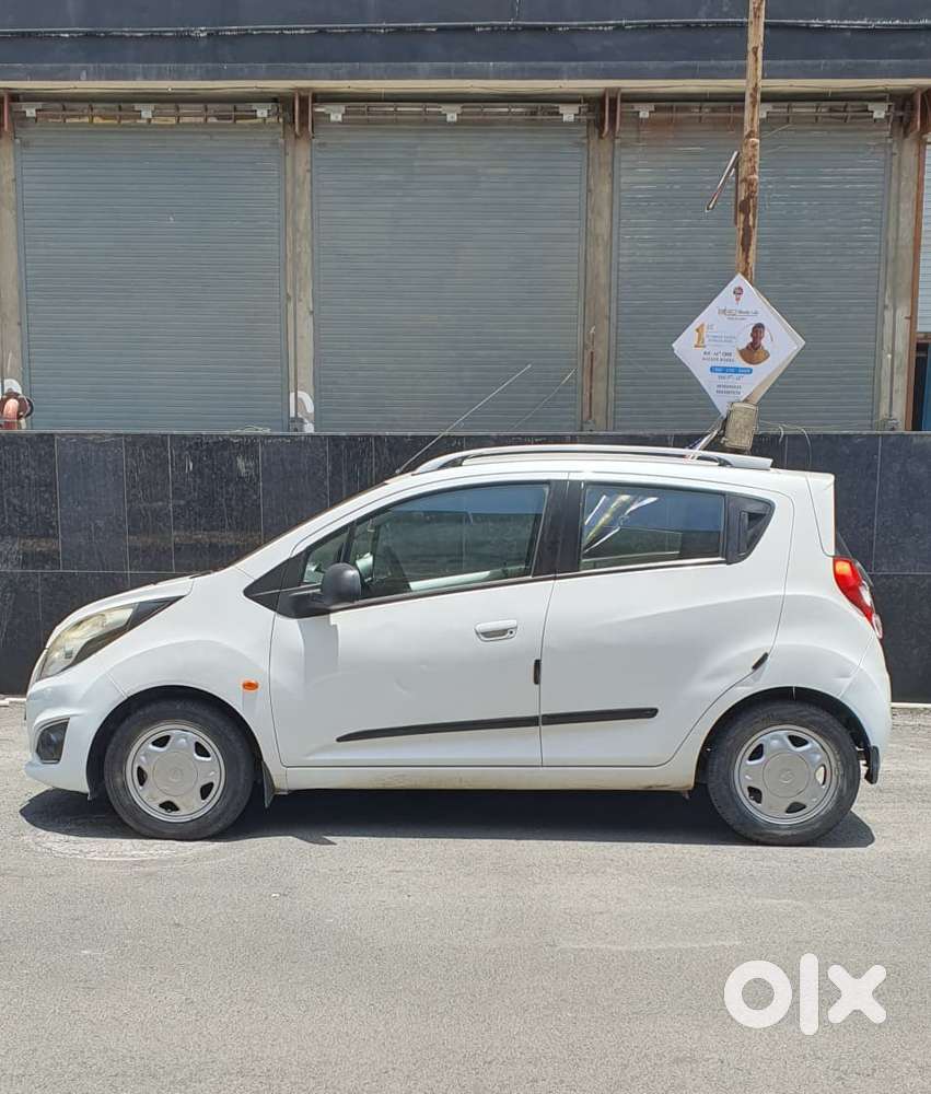 Chevrolet Beat, 2016, Petrol