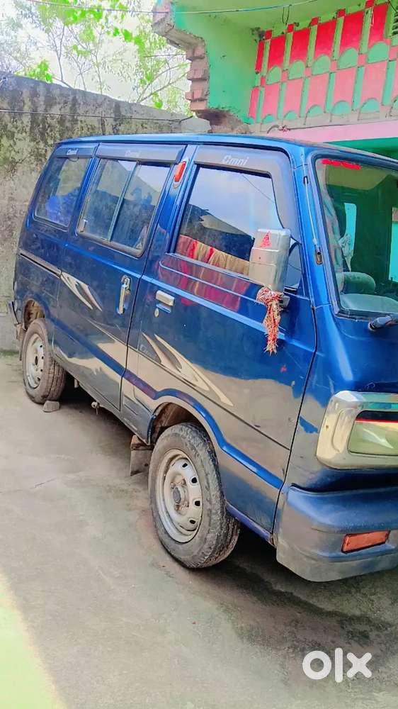 Marutisuzuki/omni/0.8e 8str Bsiv 2013