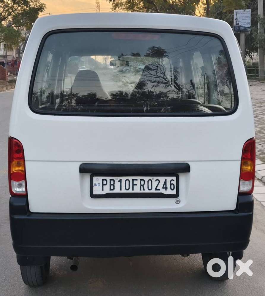 Maruti Suzuki Eeco 7 Seater Standard, 2016, Petrol