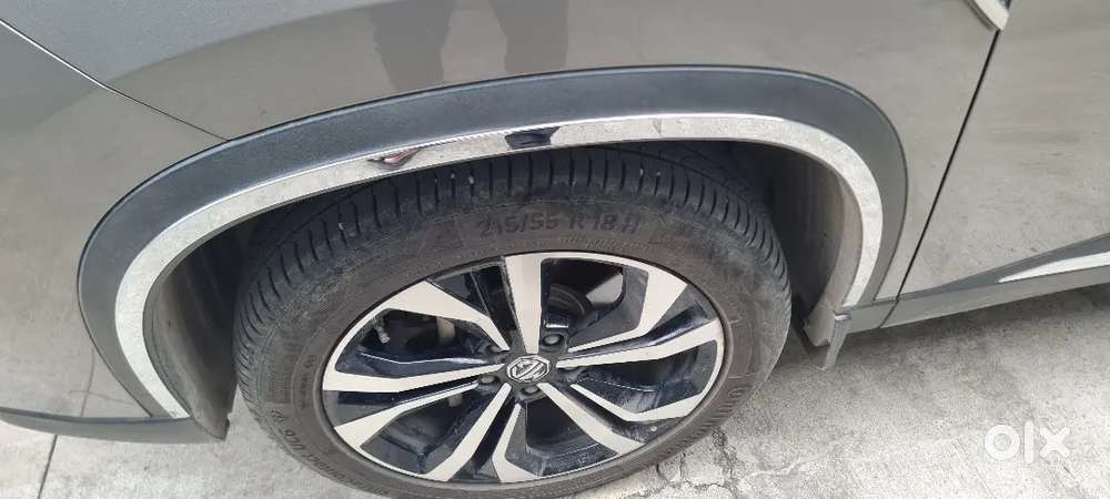 Mg Hector Plus 2023 Savvy Pro