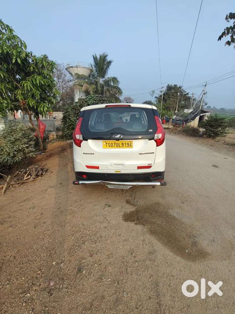 Mahindra Marazzo 2022 Diesel 130000 Km Driven