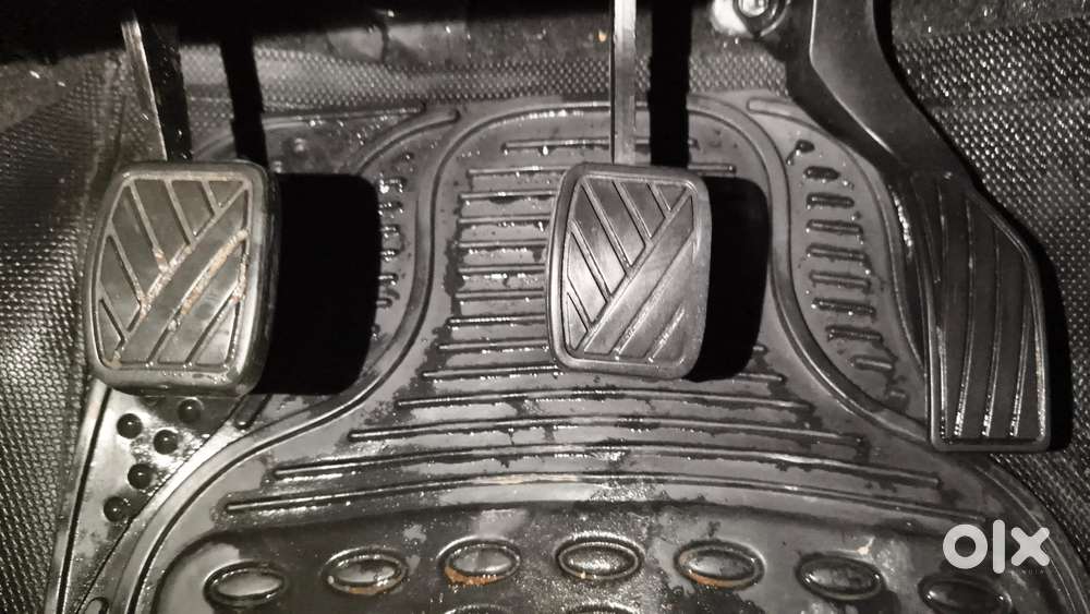 Maruti Suzuki Swift 2011-2014 Vxi, 2013, Petrol
