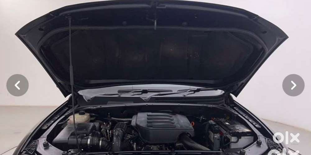 Mahindra Scorpio N Z8l 2023 Petrol Well Maintained