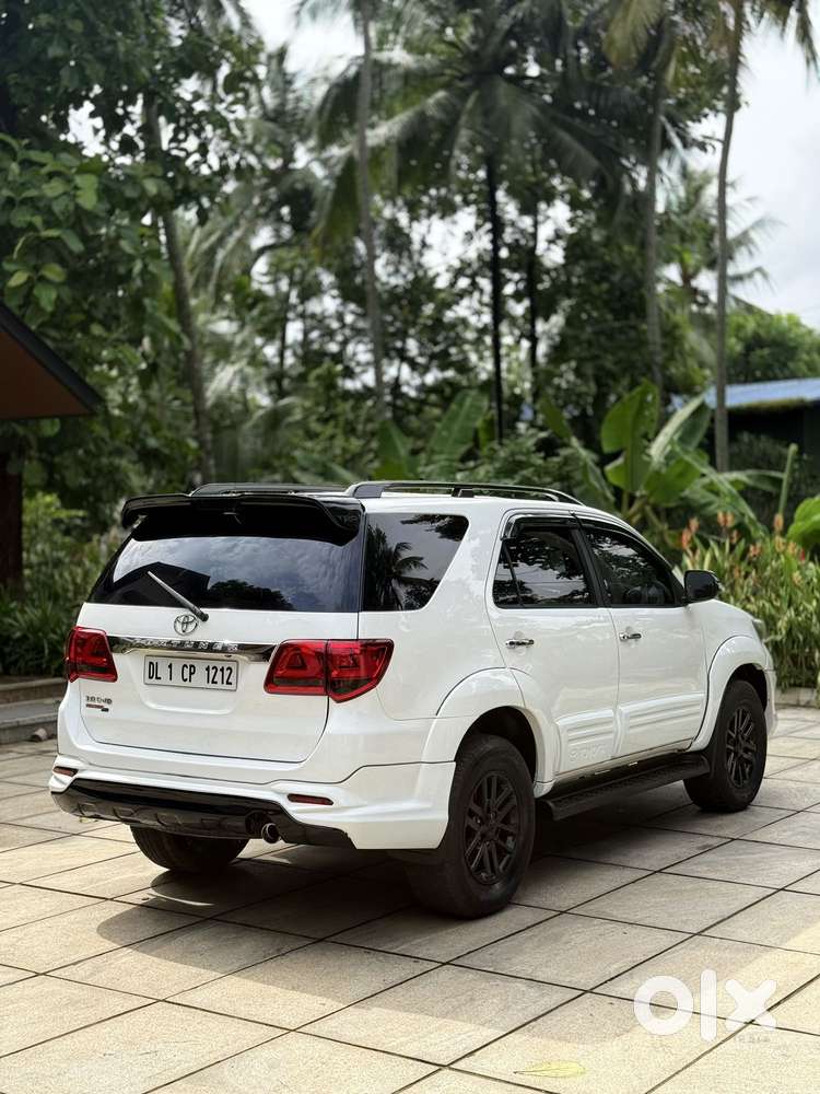 Toyota Fortuner 3.0 Ltd, 2012, Diesel